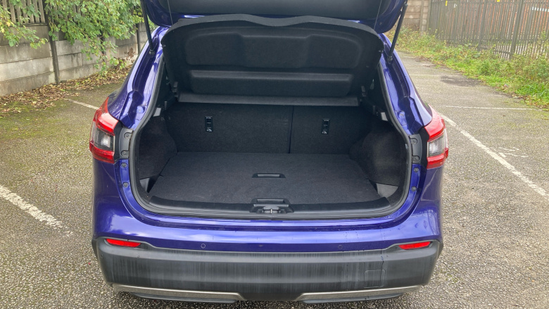 Nissan Qashqai 1.5 dCi N-Connecta 5dr Diesel Hatchback